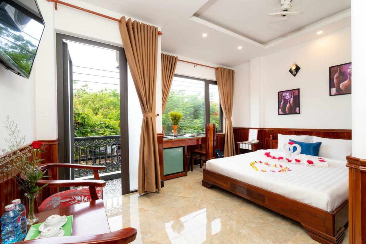Family Hotel Хойан Экстерьер фото